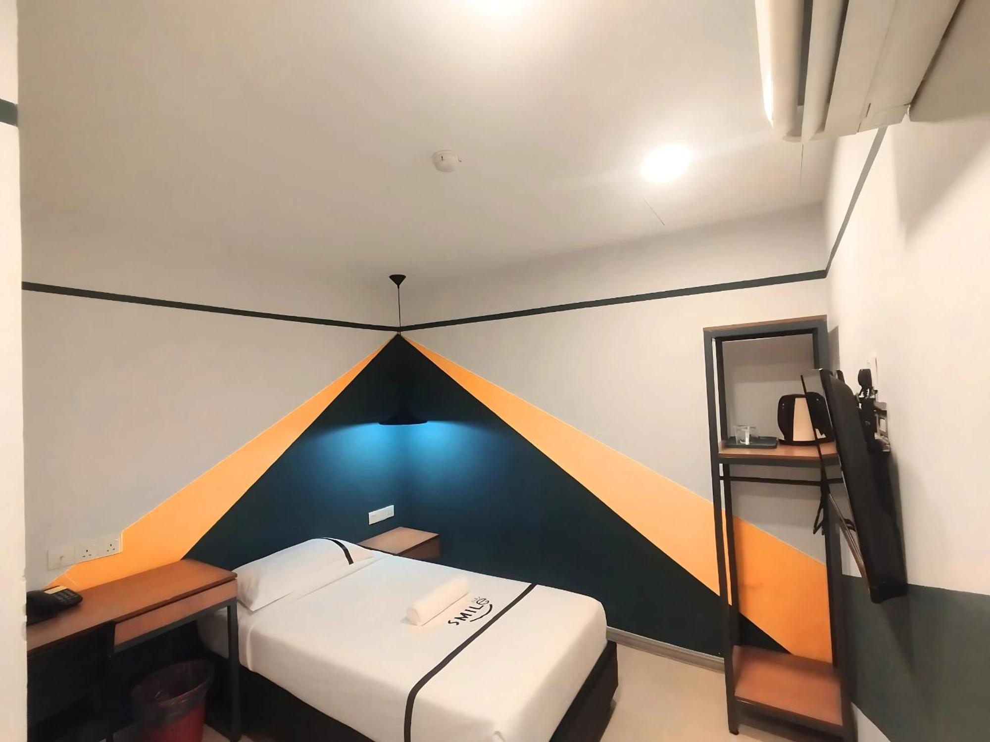 Smile Hotel C180 Cheras Selatan Kültér fotó